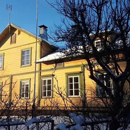 Jaeaeskelae - Koko Talo Hanko