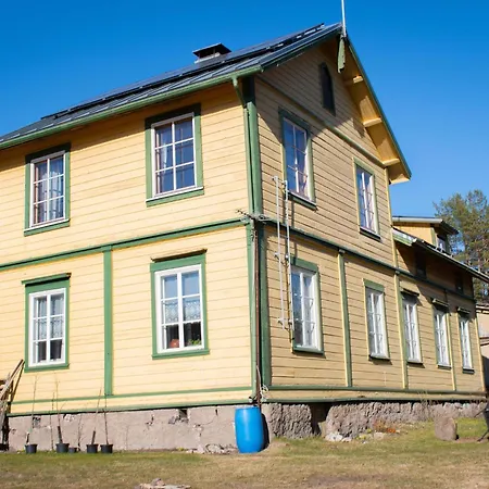 Villa Jaeaeskelae - Koko Talo *