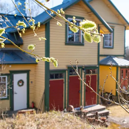 Villa Jaeaeskelae - Koko Talo