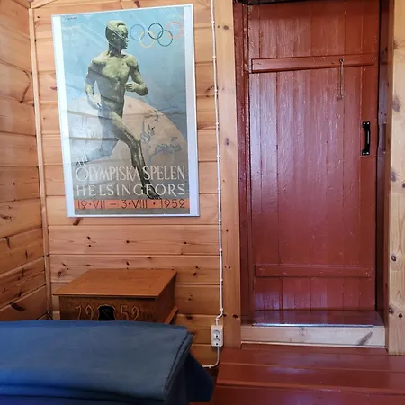 Jaeaeskelae - Koko Talo Villa Hanko