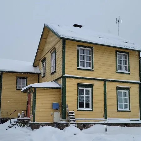 Jaeaeskelae - Koko Talo Hanko