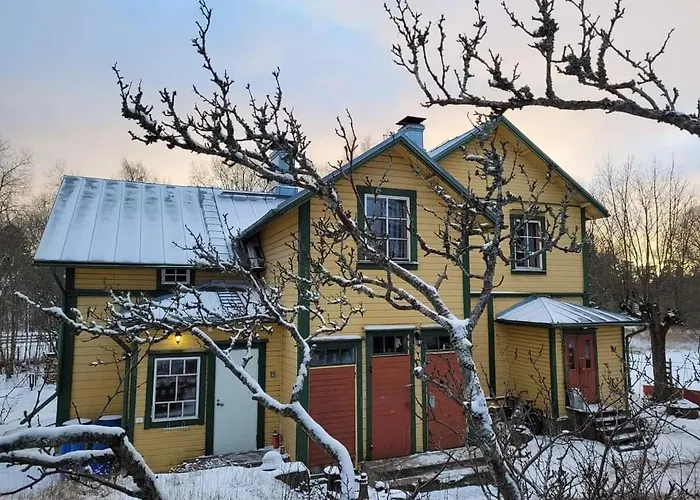 Jaeaeskelae - Koko Talo *