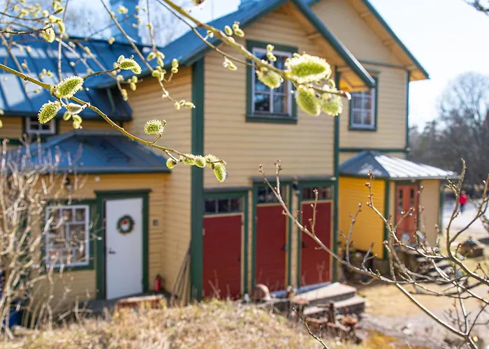 Вилла Jaeaeskelae - Koko Talo