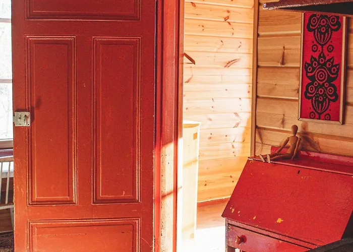 Вилла Jaeaeskelae - Koko Talo *