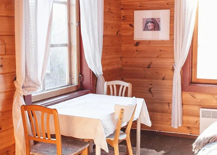 Jaeaeskelae - Koko Talo Вилла *